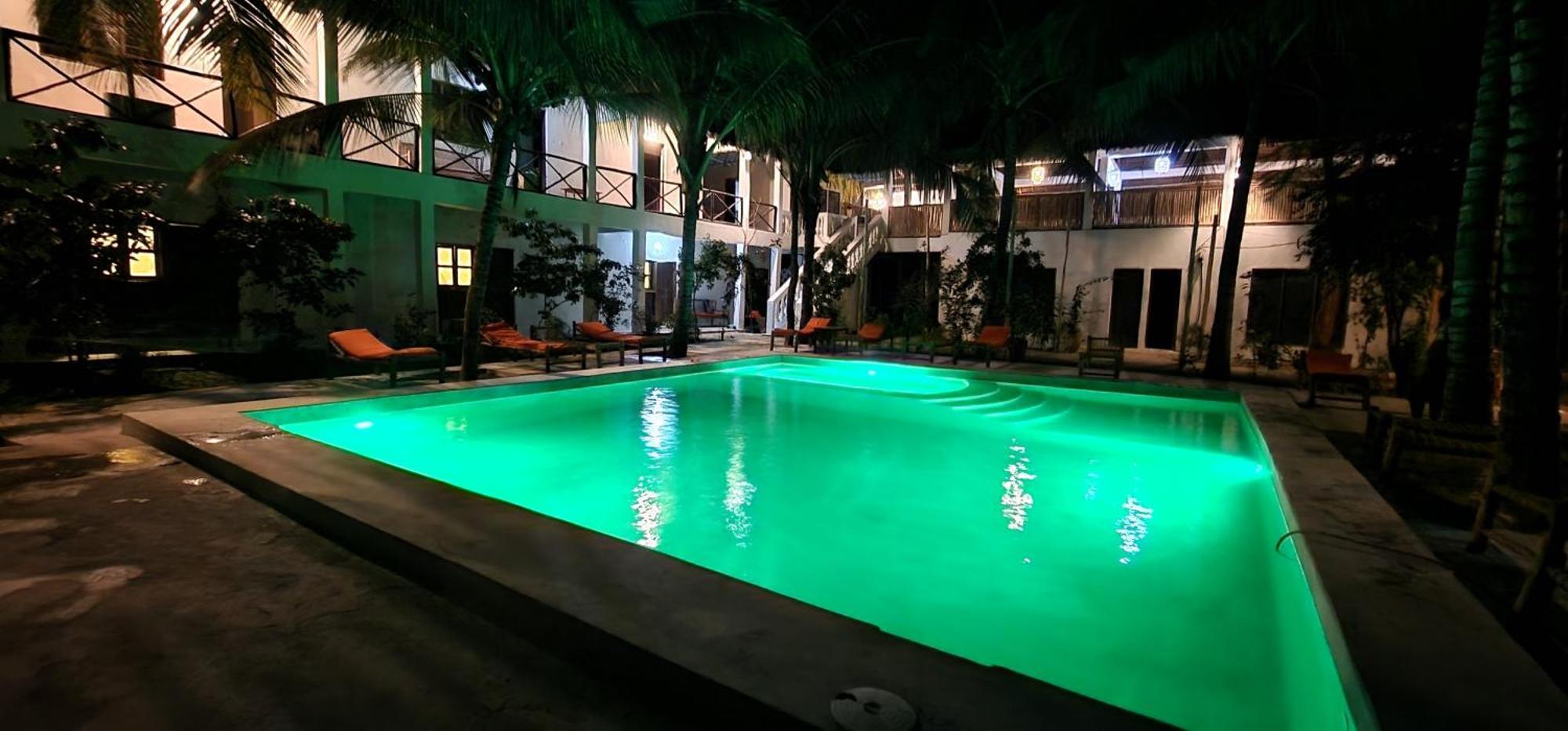 Simba Garden Lodge Падже Экстерьер фото